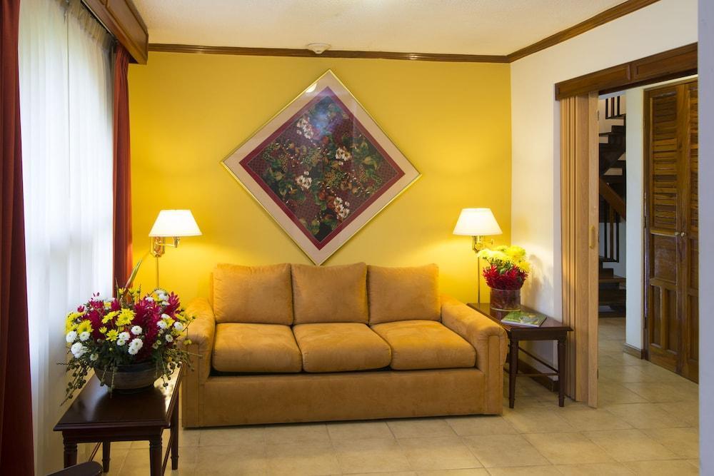 Apartotel & Suites Villas Del Rio San José Exterior foto