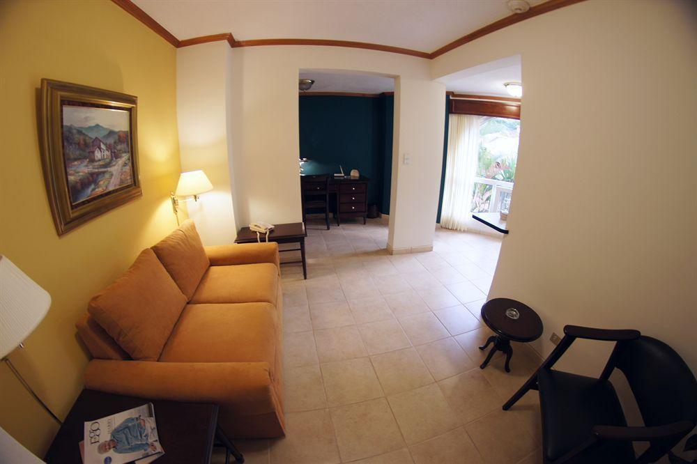 Apartotel & Suites Villas Del Rio San José Exterior foto