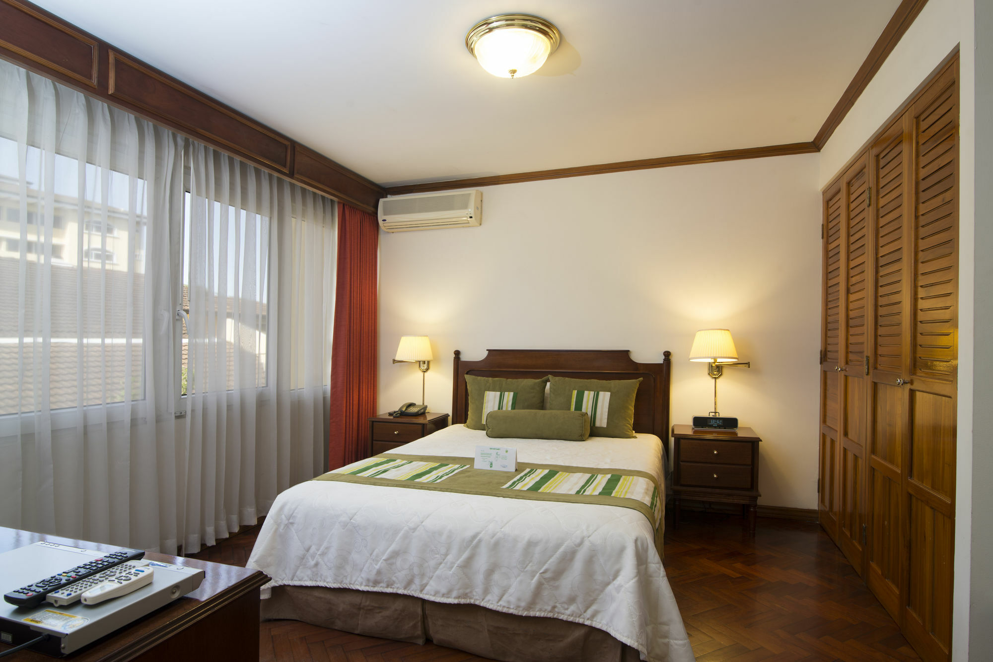 Apartotel & Suites Villas Del Rio San José Exterior foto